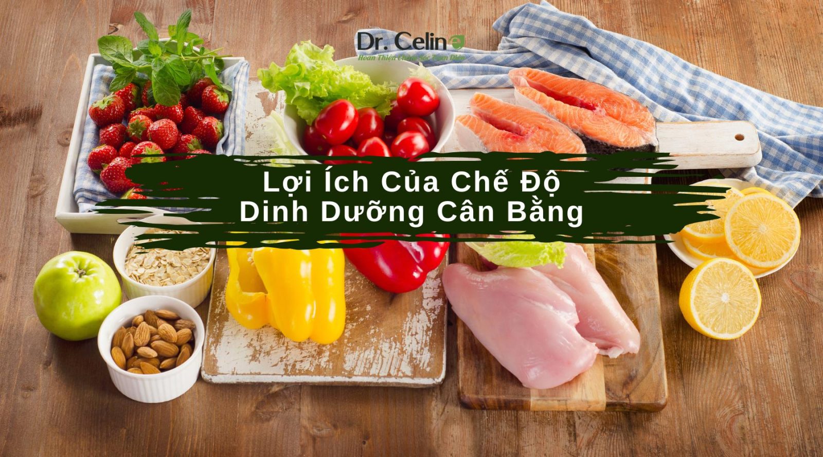 Rau củ và thịt cá trên bàn cho chế độ dinh dưỡng khoa học