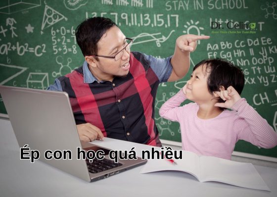 Ép con học quá nhiều